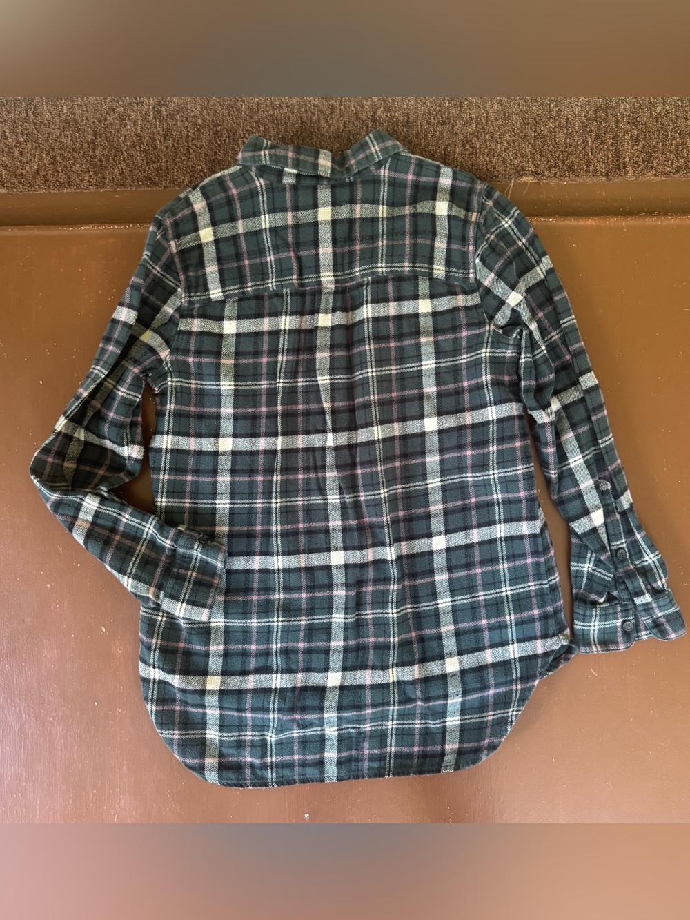 Madewell Dark Green and Pink Plaid Button-Down Shirt - Women’s S - Picture 2 of 6
